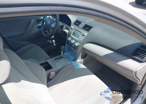 2008 Toyota Camry Le z USA, uszkodzony, nr VIN 4T1BE46K58U759866